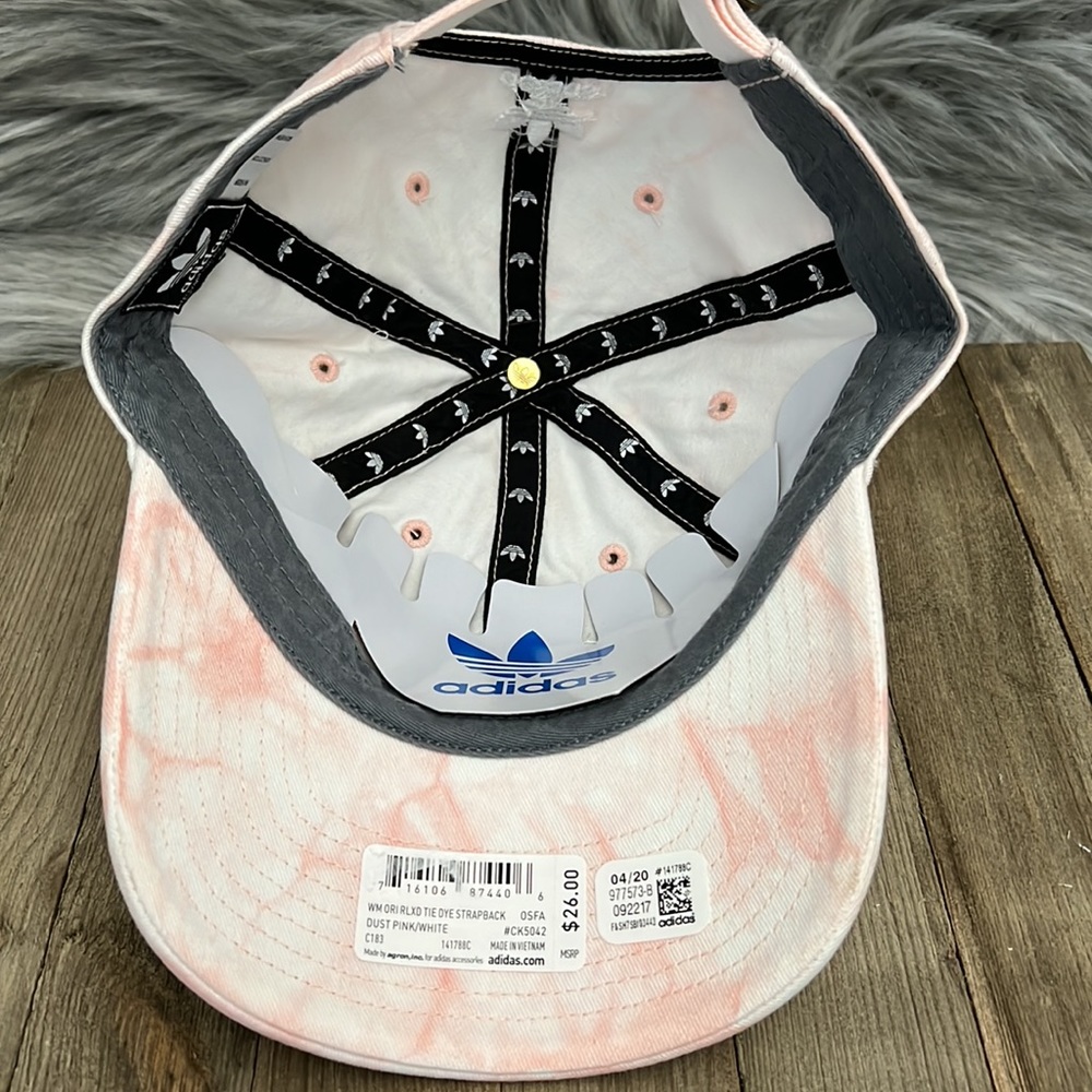 Adidas Originals Women’s hat - NEW - Picture 7 of 11